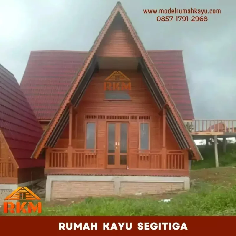 rumah segitiga