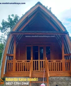 Rumah Lumbung Kayu